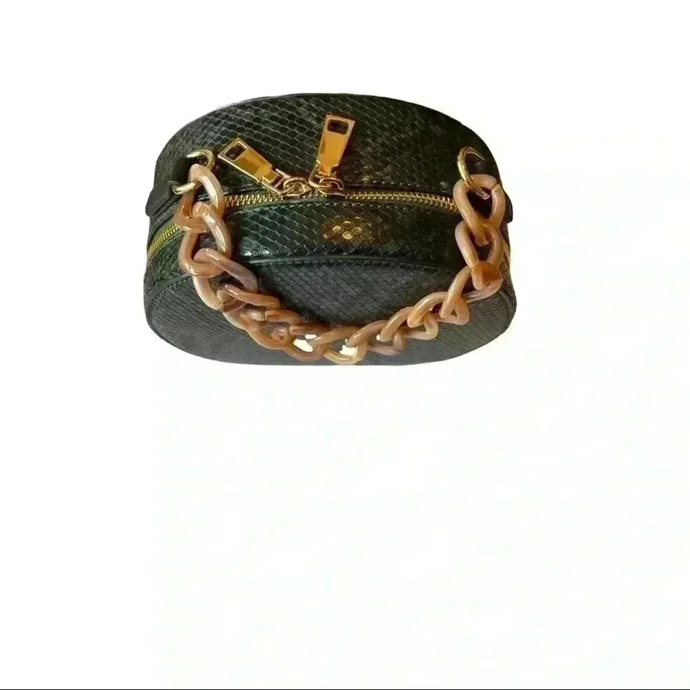 ROUND FAUX SNAKE SKIN PRINT HAND BAG INCLUDES SHOULDER STRAP•GREEN AND BLACK• - Picture 3 of 9